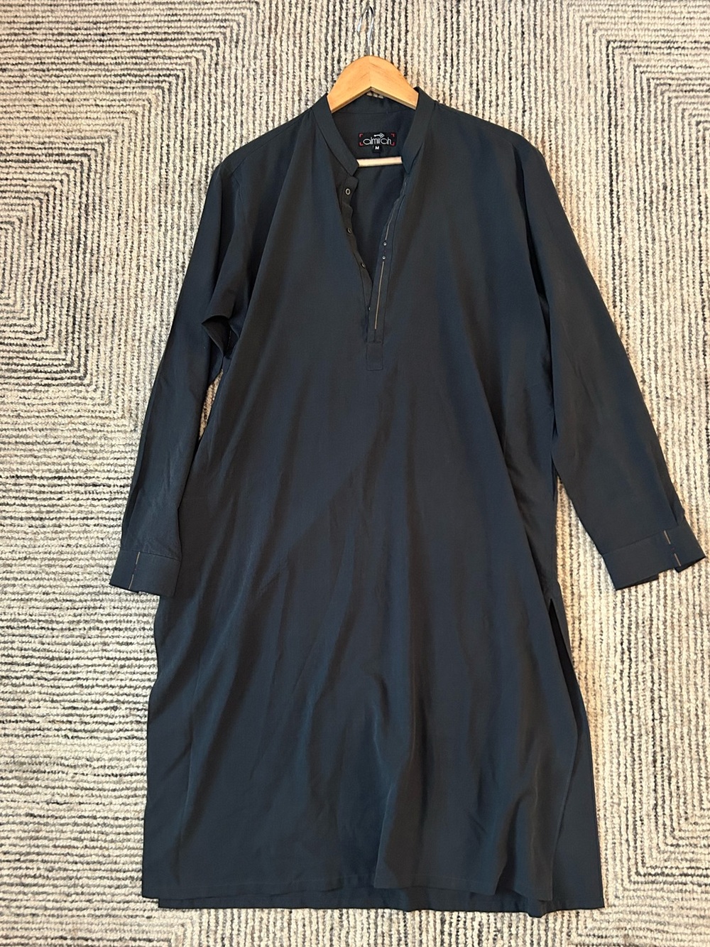 Almirah Dark Gray Kameez Shalwar Tunic Button Longsleeve Size Medium Men’s